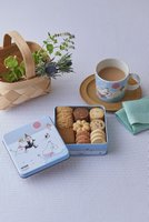 【ムーミン バイ アラビア/MOOMIN by ARABIA / GOODS】のムーミン アラビア クッキーアソート缶 2025 人気、トレンドファッション・服の通販 founy(ファニー) スポーツ Sports, Activewear 冬 Winter / This Winter ギフト プレゼント Gift / Present 新作・新入荷 New Arrivals / New In |ID:prp329100004740058