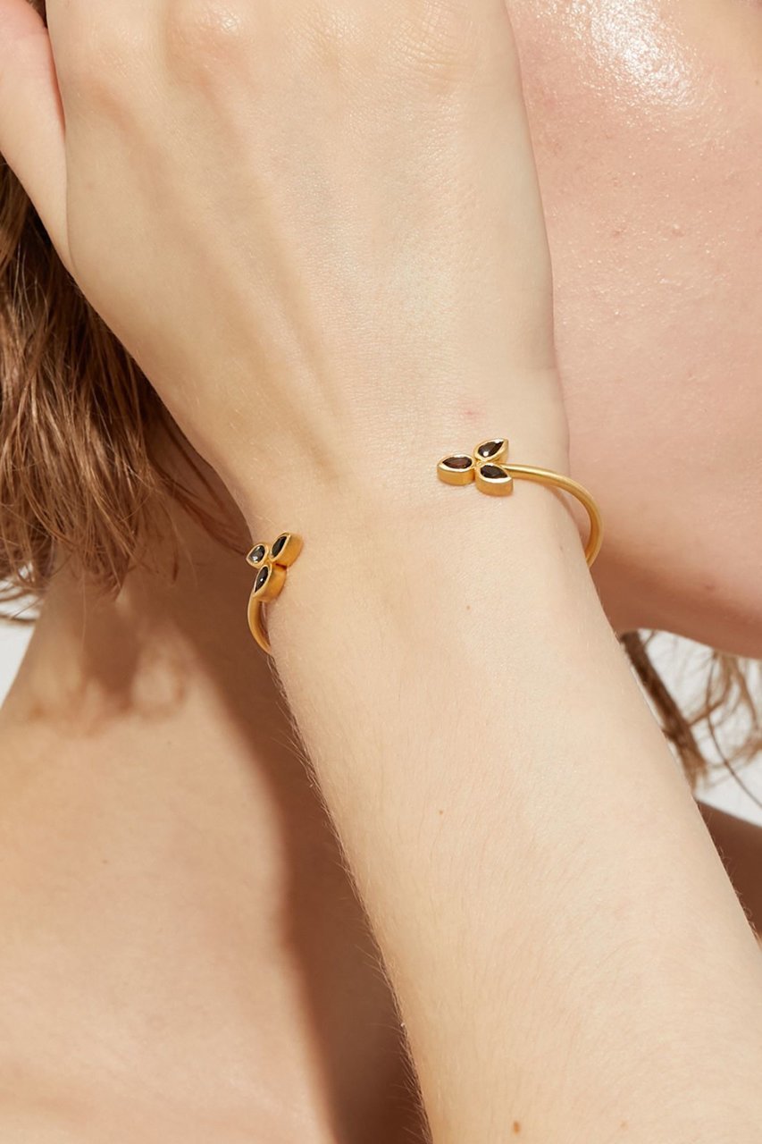 【アルティーダ ウード/ARTIDA OUD】のeden ロンドンブルートパーズ デイジー バングル 人気、トレンドファッション・服の通販 founy(ファニー) 　ファッション　Fashion　レディースファッション　Fashion for Women　ジュエリー　Jewelry　チェーン＆カフブレスレット　Cuff & Chain Bracelets　バングル・カフブレスレット　Bangles & Cuff Bracelets　ストーン　Stone, Gem-Like　バングル　Bangle, Bracelet　モチーフ　Motif, Design Theme　ロンドン　London Style, British Inspired　other-7|ID: prp329100004741032 ipo3291000000035617791