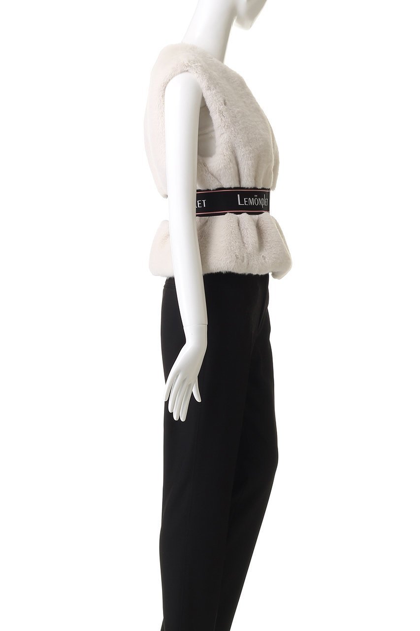 【レモンプレット/Lemonplet】のFAUX FUR SOURCE VEST 人気、トレンドファッション・服の通販 founy(ファニー) 　ファッション　Fashion　レディースファッション　Fashion for Women　アウター　Coat / Outerwear Collection　レディースジャケット・軽アウター　Jackets　おすすめ　Recommended / Our Picks　コンパクト　Compact, Small Size　ジャケット　Jacket, Outerwear　フェイクファー　Faux Fur, Imitation Fur　フォルム　Silhouette, Form　ベスト　Vest, Waistcoat　ボトム　Bottoms, Lower Wear　other-3|ID: prp329100004741058 ipo3291000000036468522