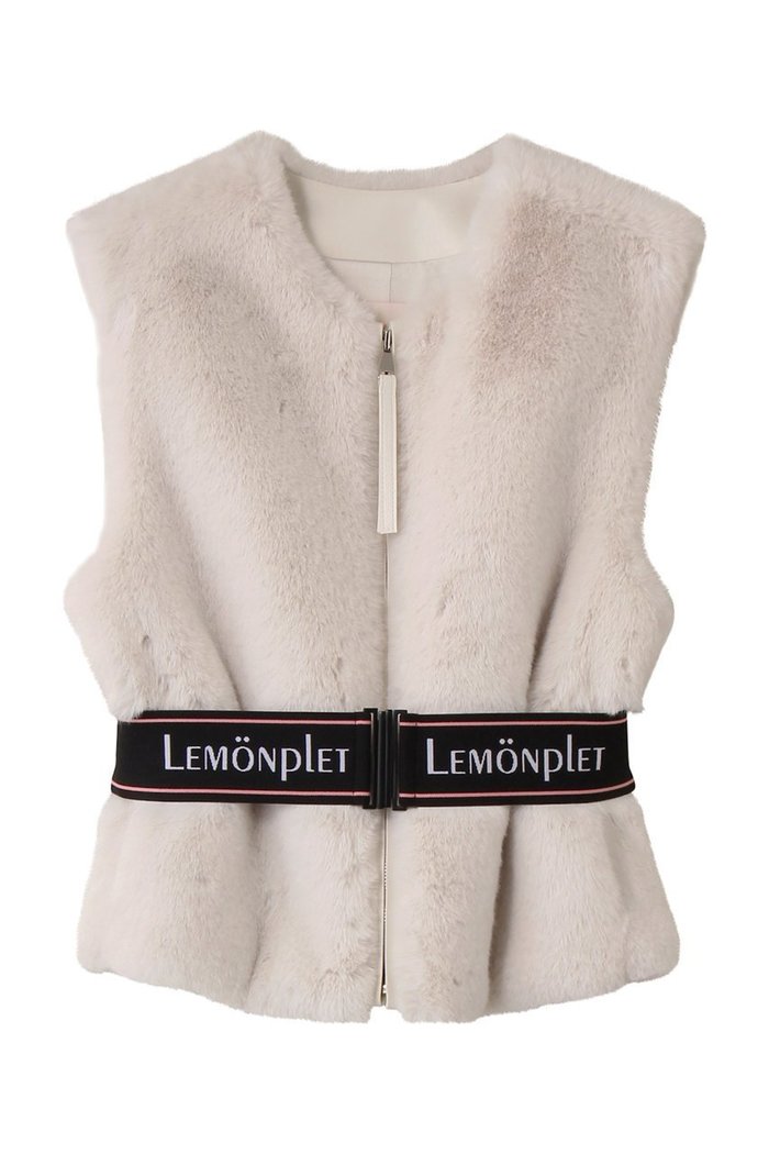 【レモンプレット/Lemonplet】のFAUX FUR SOURCE VEST インテリア・キッズ・メンズ・レディースファッション・服の通販 founy(ファニー) https://founy.com/ ファッション Fashion レディースファッション Fashion for Women アウター Coat / Outerwear Collection レディースジャケット・軽アウター Jackets おすすめ Recommended / Our Picks コンパクト Compact, Small Size ジャケット Jacket, Outerwear フェイクファー Faux Fur, Imitation Fur フォルム Silhouette, Form ベスト Vest, Waistcoat ボトム Bottoms, Lower Wear |ID: prp329100004741058 ipo3291000000036885692