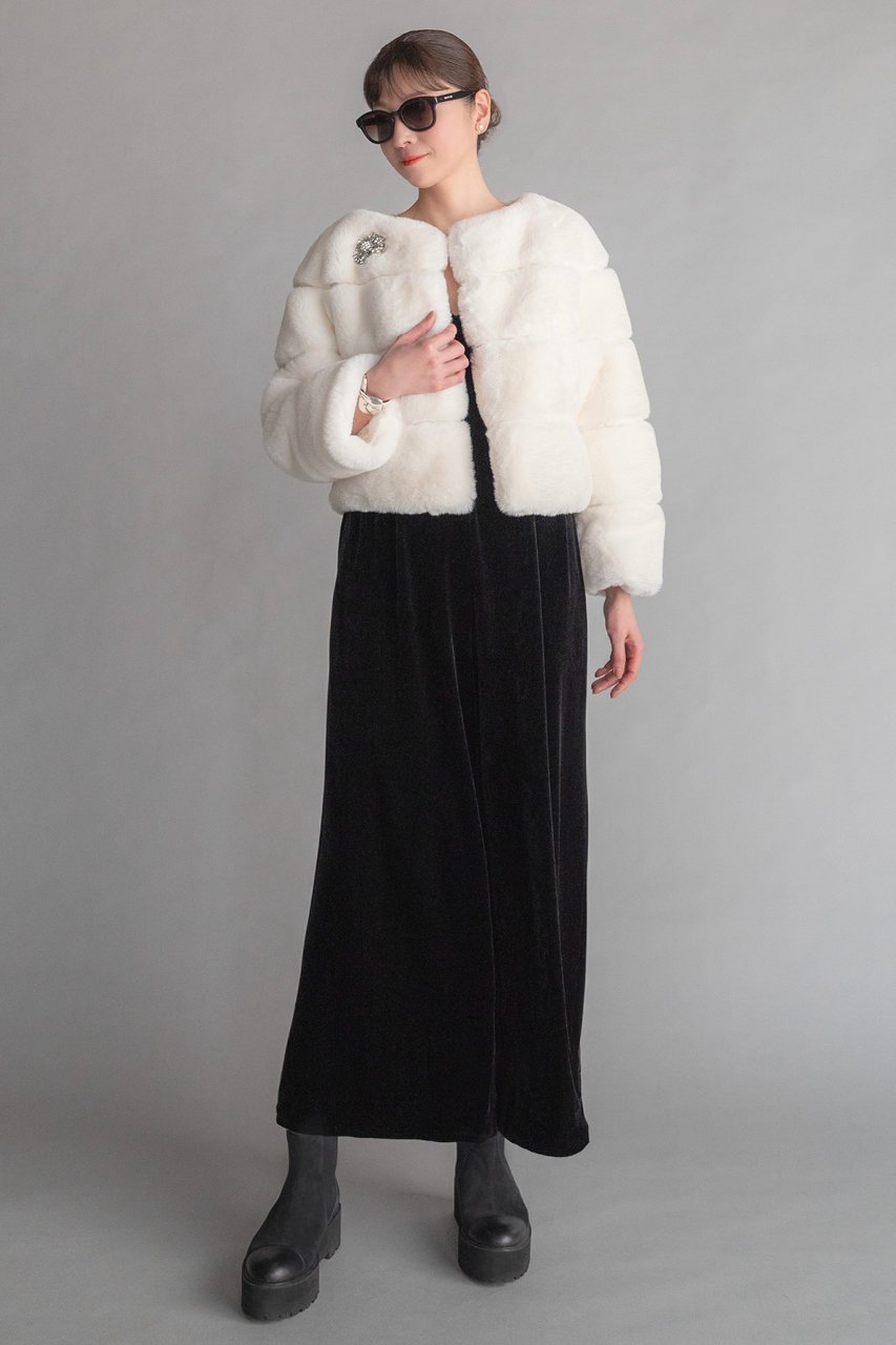 【デイジーリン/DAISY LIN】のLove Fur Jacket “Snow Princess” 人気、トレンドファッション・服の通販 founy(ファニー) 　ファッション　Fashion　レディースファッション　Fashion for Women　アウター　Coat / Outerwear Collection　レディースジャケット・軽アウター　Jackets　インナー　Innerwear　洗える　Machine Washable　サテン　Satin, Glossy Fabric　ショート　Short, Short Length　シルク　Silk, 100% Silk　ジャケット　Jacket, Outerwear　ストレッチ　Stretch, Stretchy Fabric　なめらか　Smooth, Silky Texture　バランス　Balance, Style Balance　ポケット　Pocket, Pocket Detail　防寒　Cold Protection, Winter-Ready　モダン　Modern, Contemporary　ラグジュアリー　Luxury, Elegant　リアル　Real, Realistic　レース　Lace, Lace Fabric　ワイド　Wide, Wide Fit　冬　Winter / This Winter　other-8|ID: prp329100004741063 ipo3291000000036676966