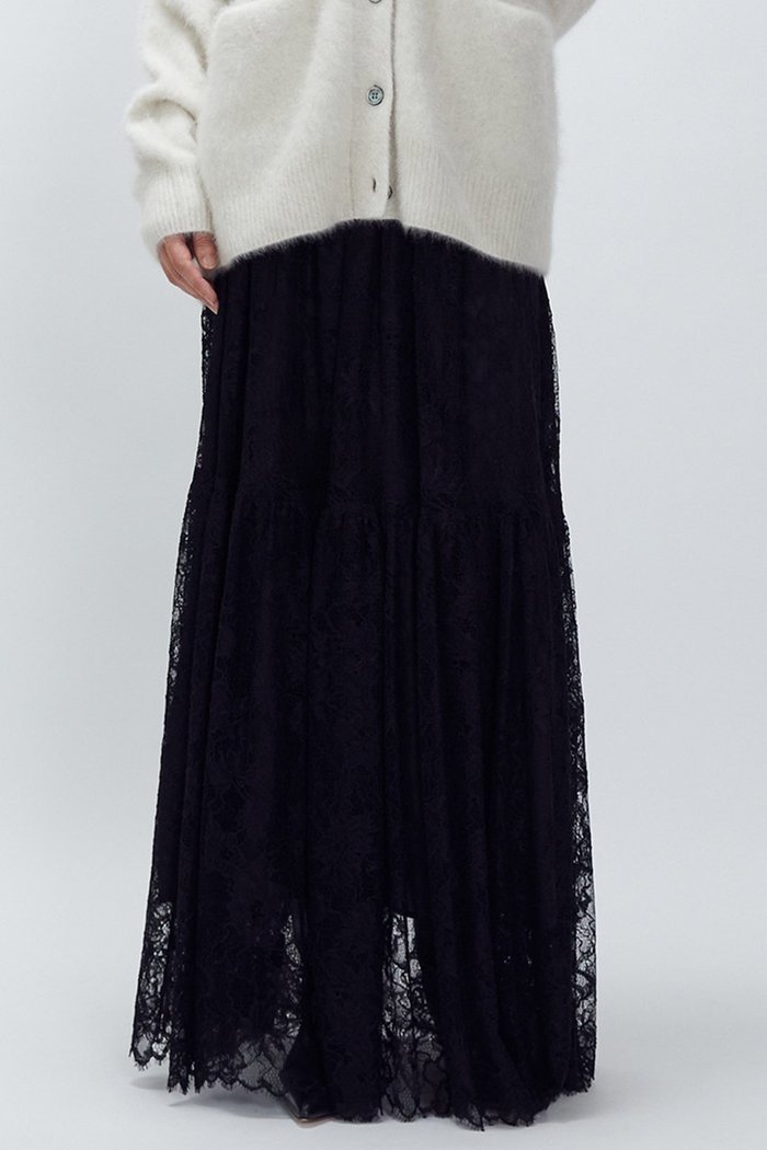 【プルミエ アロンディスモン/1er Arrondissement】のレースティアードスカート インテリア・キッズ・メンズ・レディースファッション・服の通販 founy(ファニー) https://founy.com/ ファッション Fashion レディースファッション Fashion for Women スカート Skirts ティアードスカート Tiered Skirts ロングスカート Long Skirts / Maxi & Midi Skirts ジャケット Jacket, Outerwear チュニック Tunic, Long Top ティアードスカート Tiered Skirt, Flounced Skirt フェミニン Feminine, Girly ラッセル Raschel, Raschel Lace リラックス Relax, Relaxed Fit レース Lace, Lace Fabric ロング Long, Long-Length エレガント 上品 Elegant |ID: prp329100004741147 ipo3291000000036243695