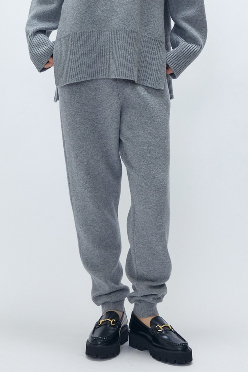 【プルミエ アロンディスモン/1er Arrondissement】のウールカシミアダブルフェイスリブパンツ インテリア・キッズ・メンズ・レディースファッション・服の通販 founy(ファニー) 　ファッション　Fashion　レディースファッション　Fashion for Women　パンツ　Pants & Trousers　おすすめ　Recommended / Our Picks　セットアップ　Set-Up, Coordinated Outfit　バランス　Balance, Style Balance　ボトム　Bottoms, Lower Wear　ボトルネック　Bottle Neck, Mock Neck　リラックス　Relax, Relaxed Fit　エレガント 上品　Elegant　再入荷　Restock / Back in Stock　軽量　Lightweight, Ultra Light　ライトグレー|ID: prp329100004741148 ipo3291000000035618040
