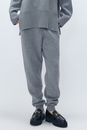 【プルミエ アロンディスモン/1er Arrondissement】 ウールカシミアダブルフェイスリブパンツ人気、トレンドファッション・服の通販 founy(ファニー) ファッション Fashion レディースファッション Fashion for Women パンツ Pants & Trousers おすすめ Recommended / Our Picks セットアップ Set-Up, Coordinated Outfit バランス Balance, Style Balance ボトム Bottoms, Lower Wear ボトルネック Bottle Neck, Mock Neck リラックス Relax, Relaxed Fit エレガント 上品 Elegant 再入荷 Restock / Back in Stock 軽量 Lightweight, Ultra Light |ID:prp329100004741148