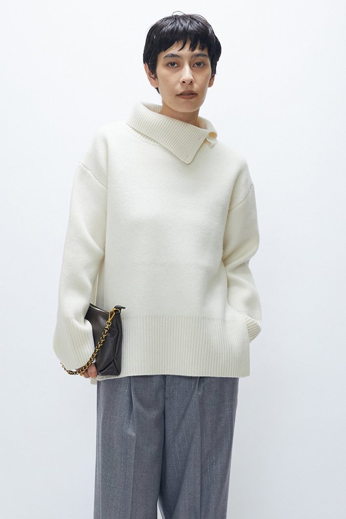 【プルミエ アロンディスモン/1er Arrondissement】のウールカシミアダブルフェイスボトルネックニット インテリア・キッズ・メンズ・レディースファッション・服の通販 founy(ファニー) https://founy.com/ ファッション Fashion レディースファッション Fashion for Women トップス・カットソー Cut & Sew Tops ニット Knit Tops & Sweaters カジュアルプルオーバー・ニットトップス Pullovers & Knit Tops / Casual Pullovers セットアップ Set-Up, Coordinated Outfit ボトルネック Bottle Neck, Mock Neck リラックス Relax, Relaxed Fit 新作・新入荷 New Arrivals / New In 軽量 Lightweight, Ultra Light |ID: prp329100004741150 ipo3291000000034255215