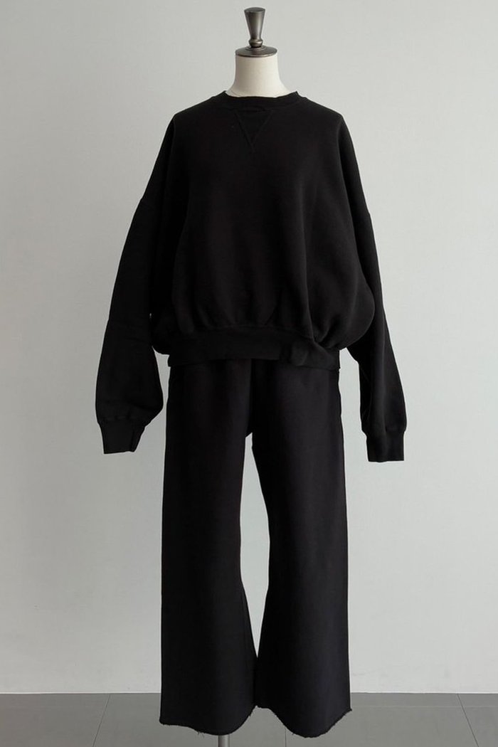 【カオス/Chaos】の【REMI RELIEF】別注スウェットパンツ インテリア・キッズ・メンズ・レディースファッション・服の通販 founy(ファニー) https://founy.com/ ファッション Fashion レディースファッション Fashion for Women パンツ Pants & Trousers ヴィンテージ Vintage Style スウェット / スエット Sweatshirt, Sweatwear 人気 Popular, Best Seller 別注 Limited Edition, Custom Order ワイド Wide, Wide Fit A/W・秋冬 Autumn/Winter 新作・新入荷 New Arrivals / New In 2025年 2025 2025春夏・S/S Spring/Summer 2025 SS25 |ID: prp329100004741172 ipo3291000000034255392