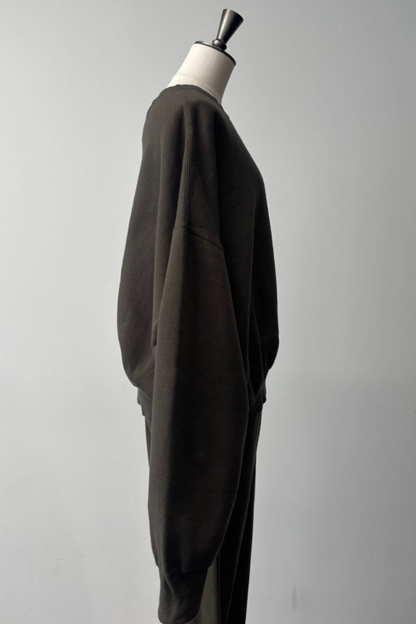 【カオス/Chaos】の【REMI RELIEF】クルースウェット 人気、トレンドファッション・服の通販 founy(ファニー) 　ファッション　Fashion　レディースファッション　Fashion for Women　トップス・カットソー　Cut & Sew Tops　シャツ・ブラウス・オフィスカジュアル　Elegant Blouses & Button-Ups　レディースパーカー・カジュアルフーディー　Casual Hoodies & Sweatshirts　ロングTシャツ・Tシャツ　Longline T-Shirts & Tees　スウェット・クルーネックトップス　Sweatshirts & Crewnecks / Relaxed Fit Sweat Tops　カットソー・ベーシックTシャツ　Cut-and-Sewn Tops / Stretch Tees & Basics　ヴィンテージ　Vintage Style　スウェット / スエット　Sweatshirt, Sweatwear　人気　Popular, Best Seller　別注　Limited Edition, Custom Order　新作・新入荷　New Arrivals / New In　other-2|ID: prp329100004741173 ipo3291000000034255402