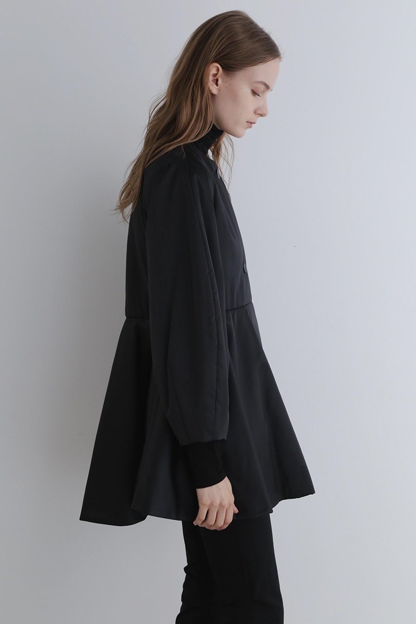 【ル フィル/LE PHIL】の《LE PHIL》リモンタイーストパッフィージャケット 人気、トレンドファッション・服の通販 founy(ファニー) 　ファッション　Fashion　レディースファッション　Fashion for Women　アウター　Coat / Outerwear Collection　レディースジャケット・軽アウター　Jackets　おすすめ　Recommended / Our Picks　サテン　Satin, Glossy Fabric　ジャケット　Jacket, Outerwear　スタンダード　Standard, Basic　スポーティ　Sporty, Casual Athletic　スリーブ　Sleeve, Long Sleeve / Short Sleeve　ドレス　Dress, One-Piece　ハーフ　Half, Half-Length　フレア　Flare, Flared　ポケット　Pocket, Pocket Detail　防寒　Cold Protection, Winter-Ready　other-4|ID: prp329100004741179 ipo3291000000036243792