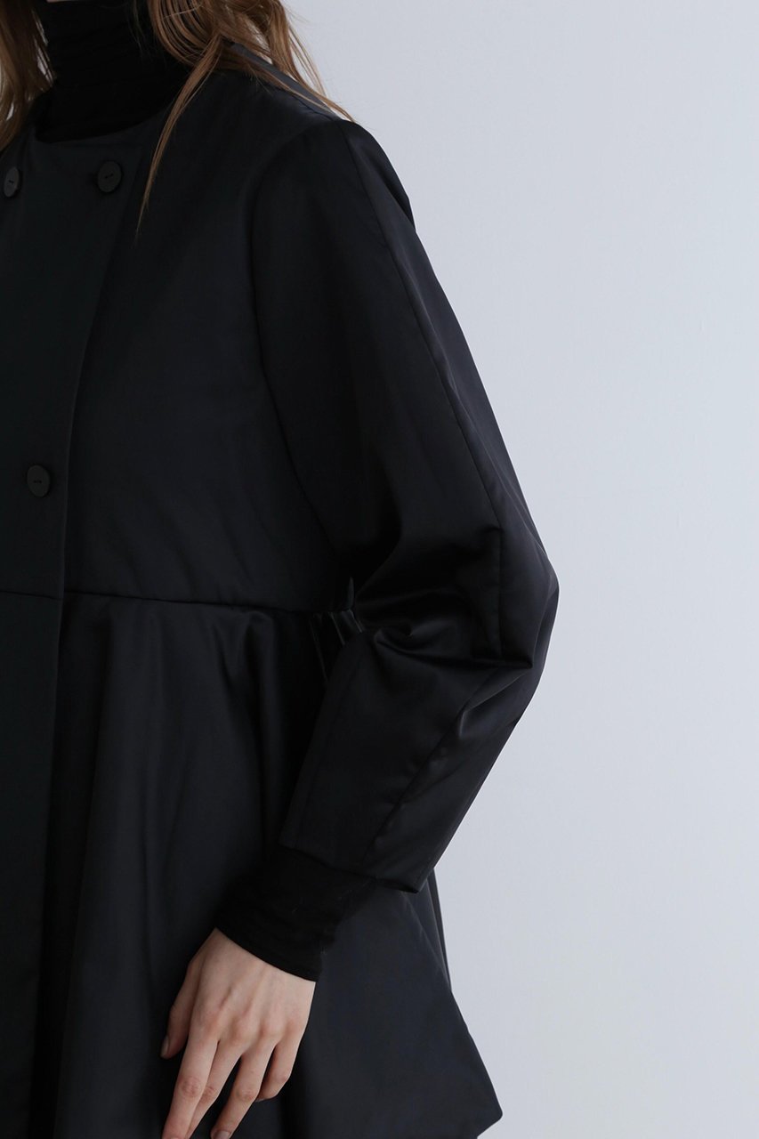 【ル フィル/LE PHIL】の《LE PHIL》リモンタイーストパッフィージャケット 人気、トレンドファッション・服の通販 founy(ファニー) 　ファッション　Fashion　レディースファッション　Fashion for Women　アウター　Coat / Outerwear Collection　レディースジャケット・軽アウター　Jackets　おすすめ　Recommended / Our Picks　サテン　Satin, Glossy Fabric　ジャケット　Jacket, Outerwear　スタンダード　Standard, Basic　スポーティ　Sporty, Casual Athletic　スリーブ　Sleeve, Long Sleeve / Short Sleeve　ドレス　Dress, One-Piece　ハーフ　Half, Half-Length　フレア　Flare, Flared　ポケット　Pocket, Pocket Detail　防寒　Cold Protection, Winter-Ready　other-7|ID: prp329100004741179 ipo3291000000036243795