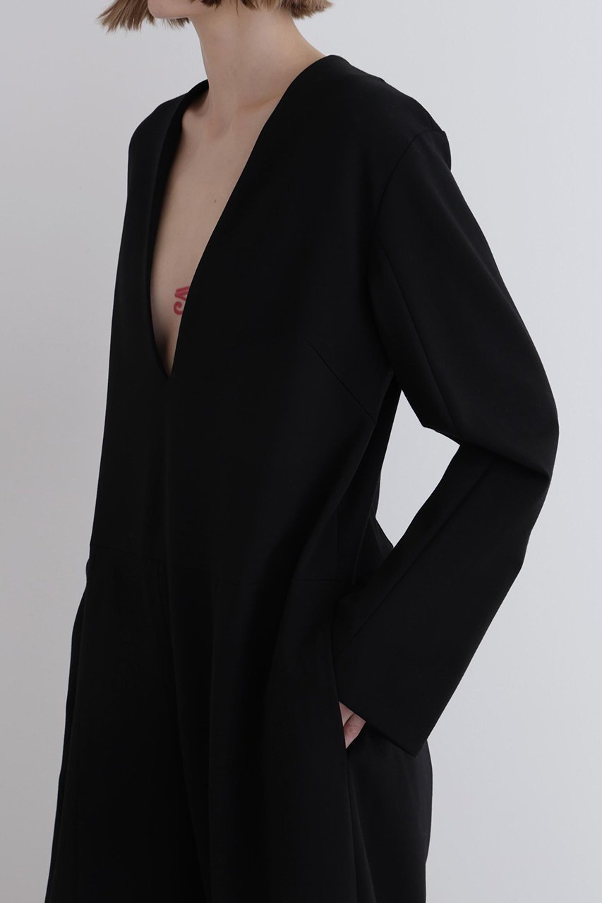 【ル フィル/LE PHIL】のダブルクロスVN/Cコンビネゾン 人気、トレンドファッション・服の通販 founy(ファニー) 　ファッション　Fashion　レディースファッション　Fashion for Women　パンツ　Pants & Trousers　コンビネゾン　Jumpsuit, All-in-One　ストレッチ　Stretch, Stretchy Fabric　スーツ　Suit, Formalwear　ダブル　Double, Double-Breasted　デコルテ　Décolleté, Neckline　バランス　Balance, Style Balance　フォルム　Silhouette, Form　ボトム　Bottoms, Lower Wear　切替　Switching, Contrast Panel　新作・新入荷　New Arrivals / New In　other-5|ID: prp329100004741183 ipo3291000000034255495