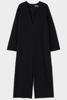 【ル フィル/LE PHIL】のダブルクロスVN/Cコンビネゾン 人気、トレンドファッション・服の通販 founy(ファニー) ファッション Fashion レディースファッション Fashion for Women パンツ Pants & Trousers コンビネゾン Jumpsuit, All-in-One ストレッチ Stretch, Stretchy Fabric スーツ Suit, Formalwear ダブル Double, Double-Breasted デコルテ Décolleté, Neckline バランス Balance, Style Balance フォルム Silhouette, Form ボトム Bottoms, Lower Wear 切替 Switching, Contrast Panel |ID:prp329100004741183