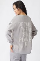 【エコアルフ/ECOALF】のSTORM BECAUSE スウェット / STORM SWEATSHIRT WOMAN 人気、トレンドファッション・服の通販 founy(ファニー) ファッション Fashion レディースファッション Fashion for Women トップス・カットソー Cut & Sew Tops シャツ・ブラウス・オフィスカジュアル Elegant Blouses & Button-Ups レディースパーカー・カジュアルフーディー Casual Hoodies & Sweatshirts ロングTシャツ・Tシャツ Longline T-Shirts & Tees スウェット・クルーネックトップス Sweatshirts & Crewnecks / Relaxed Fit Sweat Tops カットソー・ベーシックTシャツ Cut-and-Sewn Tops / Stretch Tees & Basics コレクション Collection, Seasonal Line スウェット / スエット Sweatshirt, Sweatwear スリーブ Sleeve, Long Sleeve / Short Sleeve トレンド Trend, Trending Now プリント Print, Printed Pattern リラックス Relax, Relaxed Fit ロング Long, Long-Length |ID:prp329100004742374