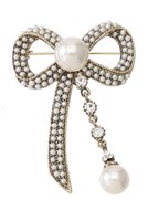 【ビリティス ディセッタン/Bilitis dix-sept ans】のリボンブローチ(M) 人気、トレンドファッション・服の通販 founy(ファニー) ファッション Fashion レディースファッション Fashion for Women おすすめ Recommended / Our Picks パール Pearl, Pearl Accent ビジュー Bijou, Jewel-like Accent フェミニン Feminine, Girly ブローチ Brooch, Pin Brooch ボレロ Bolero, Short Cardigan リボン Ribbon, Bow エレガント 上品 Elegant |ID:prp329100004743719