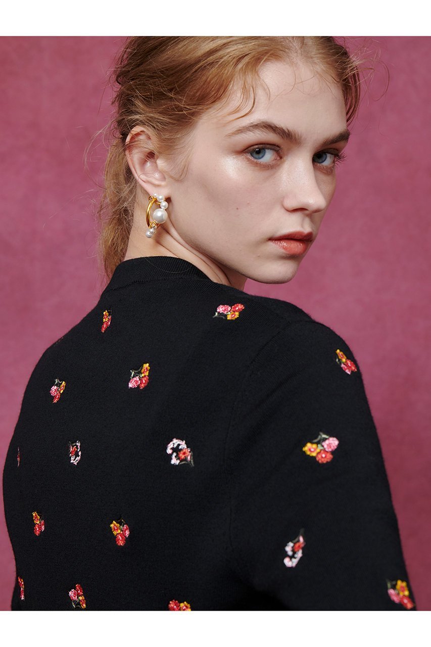 【アルアバイル/allureville】の【Loulou Willoughby】フラワーシシュウカーディガン 人気、トレンドファッション・服の通販 founy(ファニー) 　ファッション　Fashion　レディースファッション　Fashion for Women　トップス・カットソー　Cut & Sew Tops　ニット　Knit Tops & Sweaters　カーディガン・羽織り　Layered Style Cardigans　カーディガン　Cardigan, Knitwear　シンプル　Simple, Minimal　スリーブ　Sleeve, Long Sleeve / Short Sleeve　フラワー　Flower, Floral　ロング　Long, Long-Length　エレガント 上品　Elegant　A/W・秋冬　Autumn/Winter　other-7|ID: prp329100004744593 ipo3291000000036908144