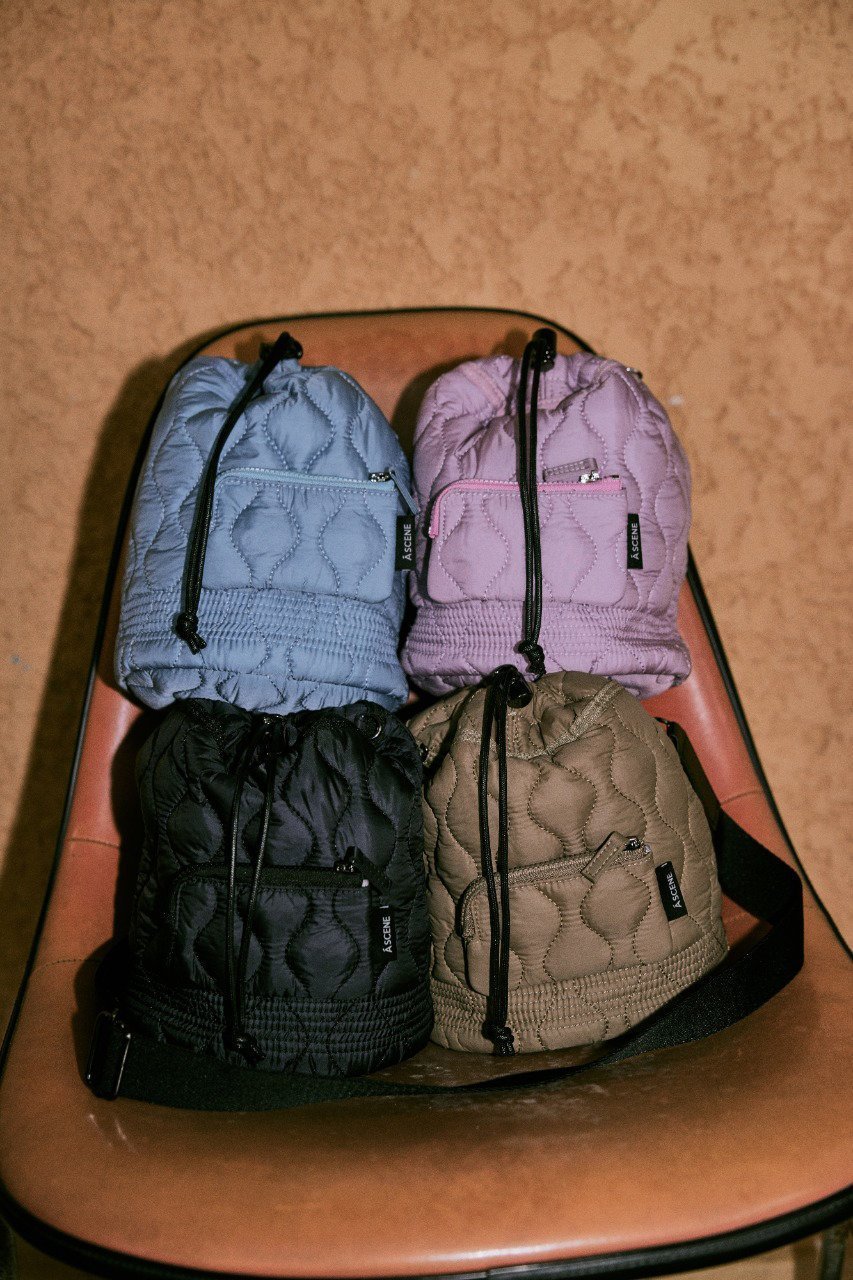 【エーシーン/A SCENE】のKinchaku shoulder -quilt- 人気、トレンドファッション・服の通販 founy(ファニー) 　ファッション　Fashion　レディースファッション　Fashion for Women　バッグ　Bags　キルティング　Quilted, Quilting　ショルダー　Shoulder, Shoulder Strap　ドッキング　Docking, Mixed Material　バランス　Balance, Style Balance　フォルム　Silhouette, Form　フロント　Front, Front Design　ポケット　Pocket, Pocket Detail　メンズ　Men's, Menswear　ラップ　Wrap, Wrap Design　other-6|ID: prp329100004744616 ipo3291000000035453806