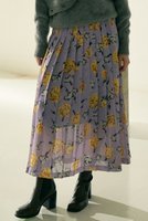【デザイン ワークス/DESIGN WORKS】の【セットアップ対応】フラワープリントプリーツスカート 人気、トレンドファッション・服の通販 founy(ファニー) ファッション Fashion レディースファッション Fashion for Women セットアップ Matching Sets スカート・ミニ/ミディ/マキシ Skirts / Mini, Midi & Maxi Skirts スカート Skirts プリーツスカート / 上品フェミニンスタイル Pleated Skirts ロングスカート Long Skirts / Maxi & Midi Skirts なめらか Smooth, Silky Texture エレガント 上品 Elegant コンパクト Compact, Small Size シンプル Simple, Minimal セットアップ Set-Up, Coordinated Outfit フラワー Flower, Floral プリント Print, Printed Pattern プリーツ Pleats, Pleated ミドル Middle Length, Mid Height ラベンダー Lavender ロング Long, Long-Length 新作・新入荷 New Arrivals / New In |ID:prp329100004744631