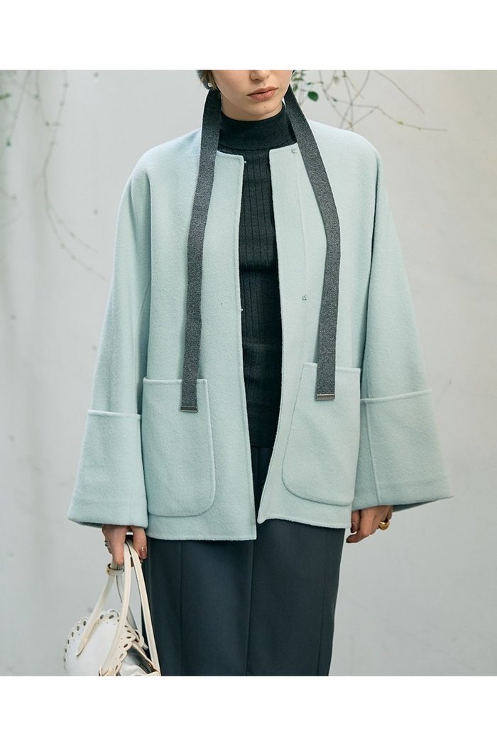 【デザイン ワークス/DESIGN WORKS】のダブルフェイスウールショートコート インテリア・キッズ・メンズ・レディースファッション・服の通販 founy(ファニー) https://founy.com/ ファッション Fashion レディースファッション Fashion for Women アウター Coat / Outerwear Collection コート・ロングコート・ピーコート Long Coats, Peacoats & More インナー Innerwear コンパクト Compact, Small Size ショート Short, Short Length バランス Balance, Style Balance フォルム Silhouette, Form ポケット Pocket, Pocket Detail ロング Long, Long-Length ワイド Wide, Wide Fit 新作・新入荷 New Arrivals / New In |ID: prp329100004744632 ipo3291000000034294688