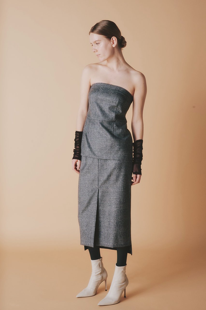 【ルームエイト/Room no.8】の【Room no.8 BLACK】ウールカシミヤ ベント スカート 人気、トレンドファッション・服の通販 founy(ファニー) 　ファッション　Fashion　レディースファッション　Fashion for Women　スカート　Skirts　ロングスカート　Long Skirts / Maxi & Midi Skirts　クラシカル　Classical, Vintage-Inspired　シンプル　Simple, Minimal　ジャケット　Jacket, Outerwear　セットアップ　Set-Up, Coordinated Outfit　チェック　Check, Plaid, Tartan　ロング　Long, Long-Length　エレガント 上品　Elegant　新作・新入荷　New Arrivals / New In　other-8|ID: prp329100004745552 ipo3291000000034307529