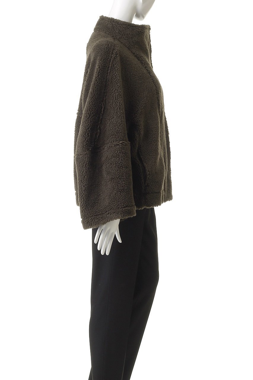 【ルームエイト/Room no.8】のPOODLE ハイネック ショート ドット コート 人気、トレンドファッション・服の通販 founy(ファニー) 　ファッション　Fashion　レディースファッション　Fashion for Women　アウター　Coat / Outerwear Collection　コート・ロングコート・ピーコート　Long Coats, Peacoats & More　ショート　Short, Short Length　ドット　Polka Dot, Dot Pattern　ハイネック　High Neck, Mock Neck　バランス　Balance, Style Balance　フェミニン　Feminine, Girly　リュクス　Luxury, Elegant, High-End, Chic　新作・新入荷　New Arrivals / New In　other-3|ID: prp329100004745557 ipo3291000000034307564