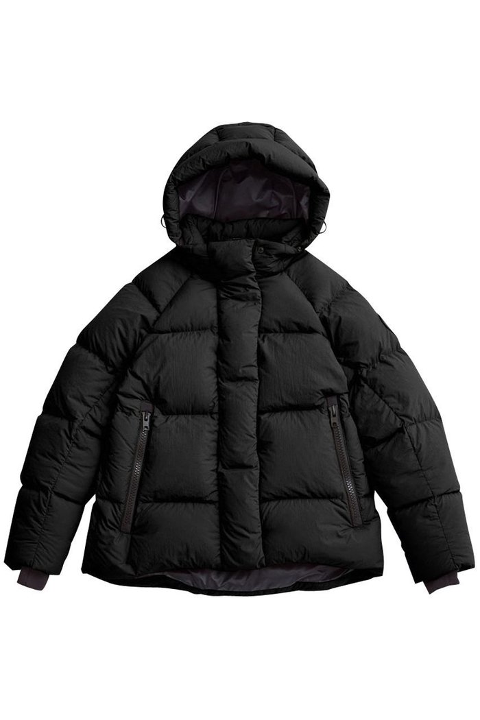 【カナダグース/CANADA GOOSE】の【日本限定】2621WBJ Bryden Puffer BL ブライデン パッファー インテリア・キッズ・メンズ・レディースファッション・服の通販 founy(ファニー) https://founy.com/ ファッション Fashion レディースファッション Fashion for Women アウター Coat / Outerwear Collection スポーツウェア Functional & Stylish Sportswear スポーツ アウター Sports Outerwear / Running Jacket / Windbreaker ジャケット Jacket, Outerwear スポーツ Sports, Activewear ダウン Down, Puffer ドローコード Drawcord, Drawstring Cord パフォーマンス Performance, Active Function フィット Fit, Slim Fit フラップ Flap, Flap Pocket ポケット Pocket, Pocket Detail 別注 Limited Edition, Custom Order リブニット Rib Knit, Ribbed Knit 冬 Winter / This Winter |ID: prp329100004745602 ipo3291000000035949524