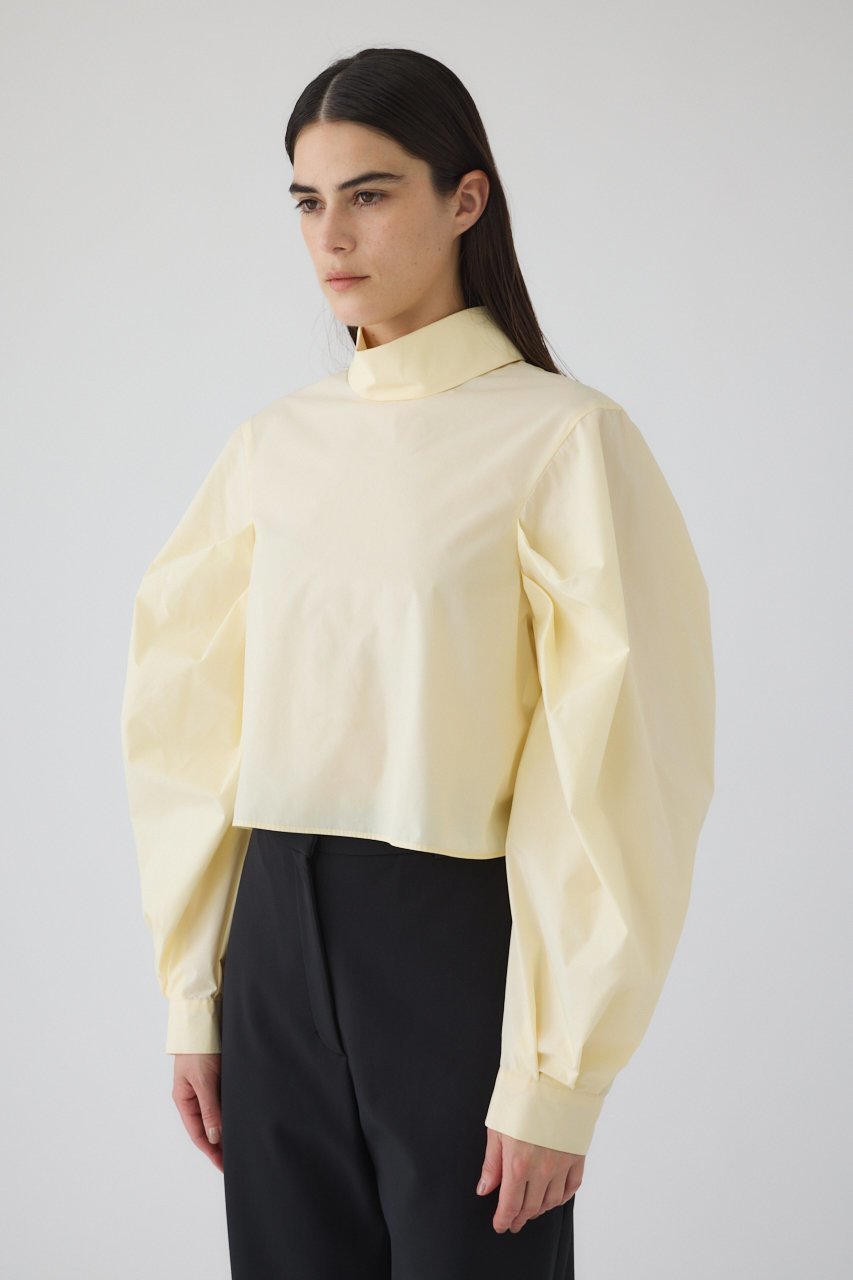 【リムアーク/RIM.ARK】の【10/23 10:00販売開始】Folded neck tuck blouse/ブラウス 人気、トレンドファッション・服の通販 founy(ファニー) 　ファッション　Fashion　レディースファッション　Fashion for Women　トップス・カットソー　Cut & Sew Tops　シャツ・ブラウス・オフィスカジュアル　Elegant Blouses & Button-Ups　おすすめ　Recommended / Our Picks　シルキー　Silky, Smooth Texture　スリーブ　Sleeve, Long Sleeve / Short Sleeve　タイプライター　Typewriter Fabric, Crisp Cotton　ダウン　Down, Puffer　デニム　Denim, Jeans Material　ハイネック　High Neck, Mock Neck　フォルム　Silhouette, Form　ロング　Long, Long-Length　エレガント 上品　Elegant　入学式　Entrance Ceremony　other-2|ID: prp329100004745621 ipo3291000000034308243