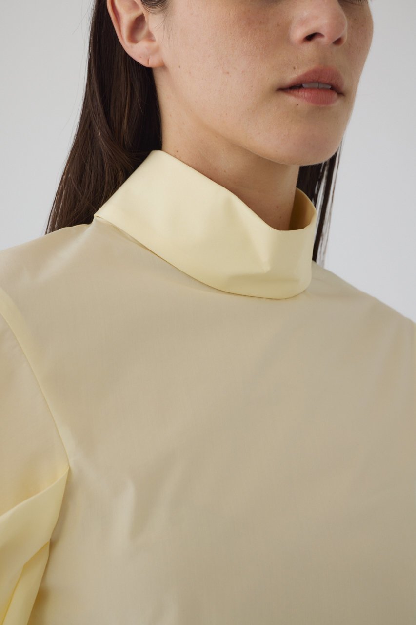 【リムアーク/RIM.ARK】の【10/23 10:00販売開始】Folded neck tuck blouse/ブラウス 人気、トレンドファッション・服の通販 founy(ファニー) 　ファッション　Fashion　レディースファッション　Fashion for Women　トップス・カットソー　Cut & Sew Tops　シャツ・ブラウス・オフィスカジュアル　Elegant Blouses & Button-Ups　おすすめ　Recommended / Our Picks　シルキー　Silky, Smooth Texture　スリーブ　Sleeve, Long Sleeve / Short Sleeve　タイプライター　Typewriter Fabric, Crisp Cotton　ダウン　Down, Puffer　デニム　Denim, Jeans Material　ハイネック　High Neck, Mock Neck　フォルム　Silhouette, Form　ロング　Long, Long-Length　エレガント 上品　Elegant　入学式　Entrance Ceremony　other-6|ID: prp329100004745621 ipo3291000000034308247