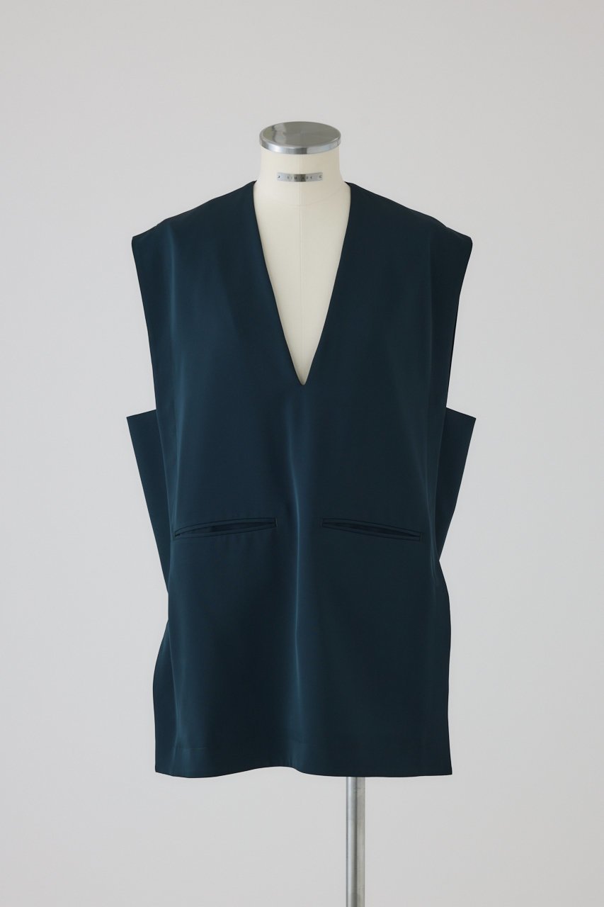 【リムアーク/RIM.ARK】の【10/23 10:00販売開始】Sharp neck Cape/ケープ インテリア・キッズ・メンズ・レディースファッション・服の通販 founy(ファニー) 　ファッション　Fashion　レディースファッション　Fashion for Women　ストール　Soft & Warm Scarves　マフラー・スヌード / 冬小物の定番　Scarves & Mufflers　カットソー　Cut and Sewn Top　シンプル　Simple, Minimal　ストール　Stole, Wrap　ドレープ　Drape, Draping Fabric　ベスト　Vest, Waistcoat　マフラー　Scarf, Muffler　ダークグリーン|ID: prp329100004745628 ipo3291000000034308310