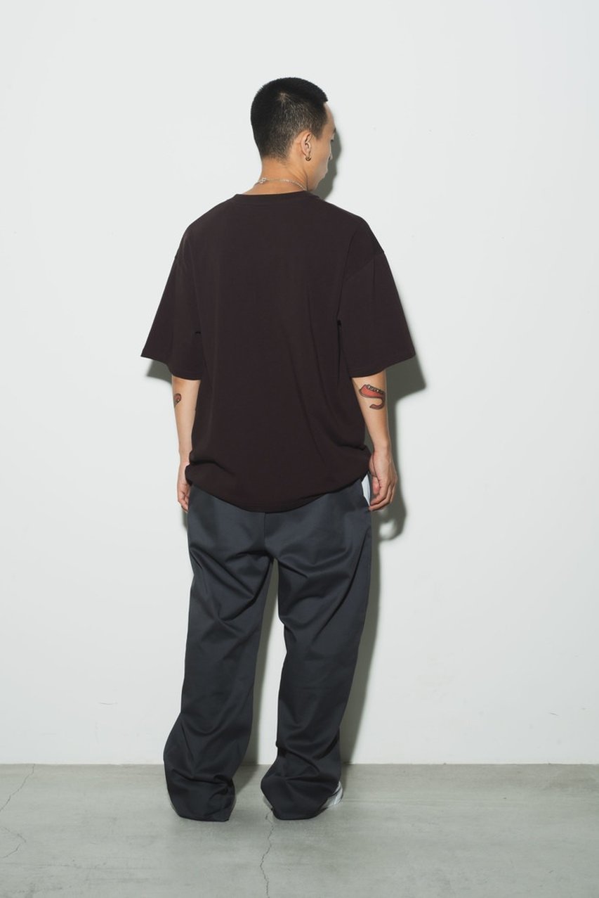 【アンダーアール/UNDER R】の【10/25 11:00販売開始】【THRASHER】【UNDER R別注】グラフィック ティー(ブラウン) 人気、トレンドファッション・服の通販 founy(ファニー) 　ファッション　Fashion　レディースファッション　Fashion for Women　トップス・カットソー　Cut & Sew Tops　シャツ・ブラウス・オフィスカジュアル　Elegant Blouses & Button-Ups　ロングTシャツ・Tシャツ　Longline T-Shirts & Tees　カットソー・ベーシックTシャツ　Cut-and-Sewn Tops / Stretch Tees & Basics　ユニセックス　Unisex, Genderless　アンダー　Underwear Essentials　グラフィック　Graphic, Graphic Design　ショート　Short, Short Length　ジャケット　Jacket, Outerwear　スペシャル　Special, Limited Edition　スリーブ　Sleeve, Long Sleeve / Short Sleeve　フィット　Fit, Slim Fit　フロント　Front, Front Design　ボックス　Boxy, Box Shape　別注　Limited Edition, Custom Order　新作・新入荷　New Arrivals / New In　other-6|ID: prp329100004747021 ipo3291000000034320689