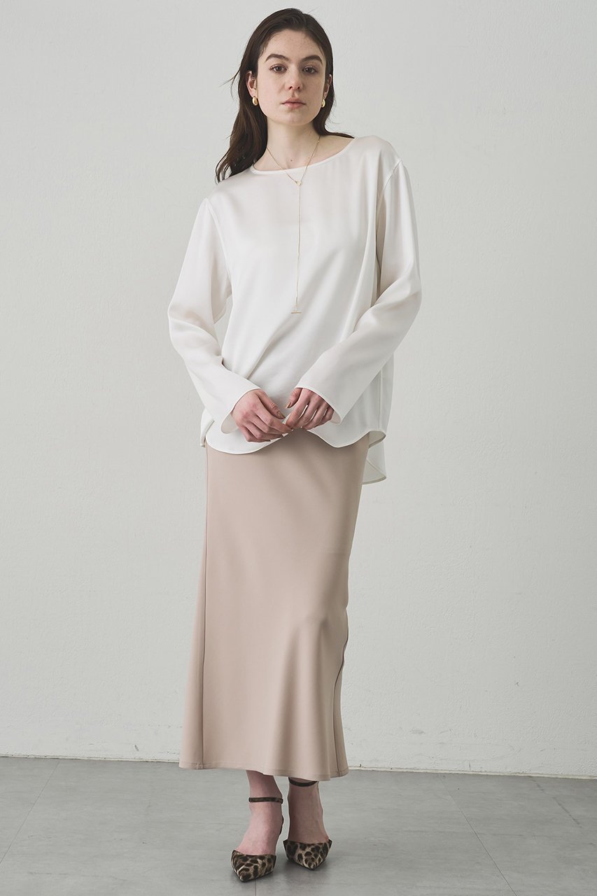 【ウィムガゼット/Whim Gazette】の【Drawing Numbers】サテンボートブラウス 人気、トレンドファッション・服の通販 founy(ファニー) 　ファッション　Fashion　レディースファッション　Fashion for Women　トップス・カットソー　Cut & Sew Tops　シャツ・ブラウス・オフィスカジュアル　Elegant Blouses & Button-Ups　おすすめ　Recommended / Our Picks　なめらか　Smooth, Silky Texture　エレガント 上品　Elegant　サテン　Satin, Glossy Fabric　シルク　Silk, 100% Silk　シンプル　Simple, Minimal　スウェット / スエット　Sweatshirt, Sweatwear　ストレート　Straight, Straight Cut　スリーブ　Sleeve, Long Sleeve / Short Sleeve　デコルテ　Décolleté, Neckline　ラウンド　Round, Round Neck　ロング　Long, Long-Length　ワイド　Wide, Wide Fit　新作・新入荷　New Arrivals / New In　other-6|ID: prp329100004747095 ipo3291000000034321362