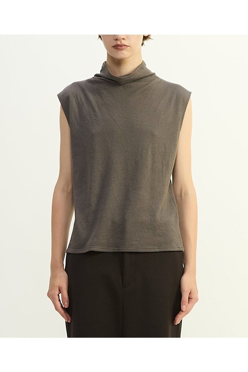 【プレインピープル/PLAIN PEOPLE】のスーピマカシミヤダブルガーゼノースリーブトップス インテリア・キッズ・メンズ・レディースファッション・服の通販 founy(ファニー) 　ファッション　Fashion　レディースファッション　Fashion for Women　トップス・カットソー　Cut & Sew Tops　キャミソール&ノースリーブ　Camisoles & Sleeveless Tops　シャツ・ブラウス・オフィスカジュアル　Elegant Blouses & Button-Ups　ロングTシャツ・Tシャツ　Longline T-Shirts & Tees　カットソー・ベーシックTシャツ　Cut-and-Sewn Tops / Stretch Tees & Basics　アンサンブル　Ensemble Set　カーディガン　Cardigan, Knitwear　キャミソール　Camisole, Spaghetti Strap Top　タンク　Tank Top, Sleeveless Top　ダブル　Double, Double-Breasted　新作・新入荷　New Arrivals / New In　グレー|ID: prp329100004747101 ipo3291000000034321402