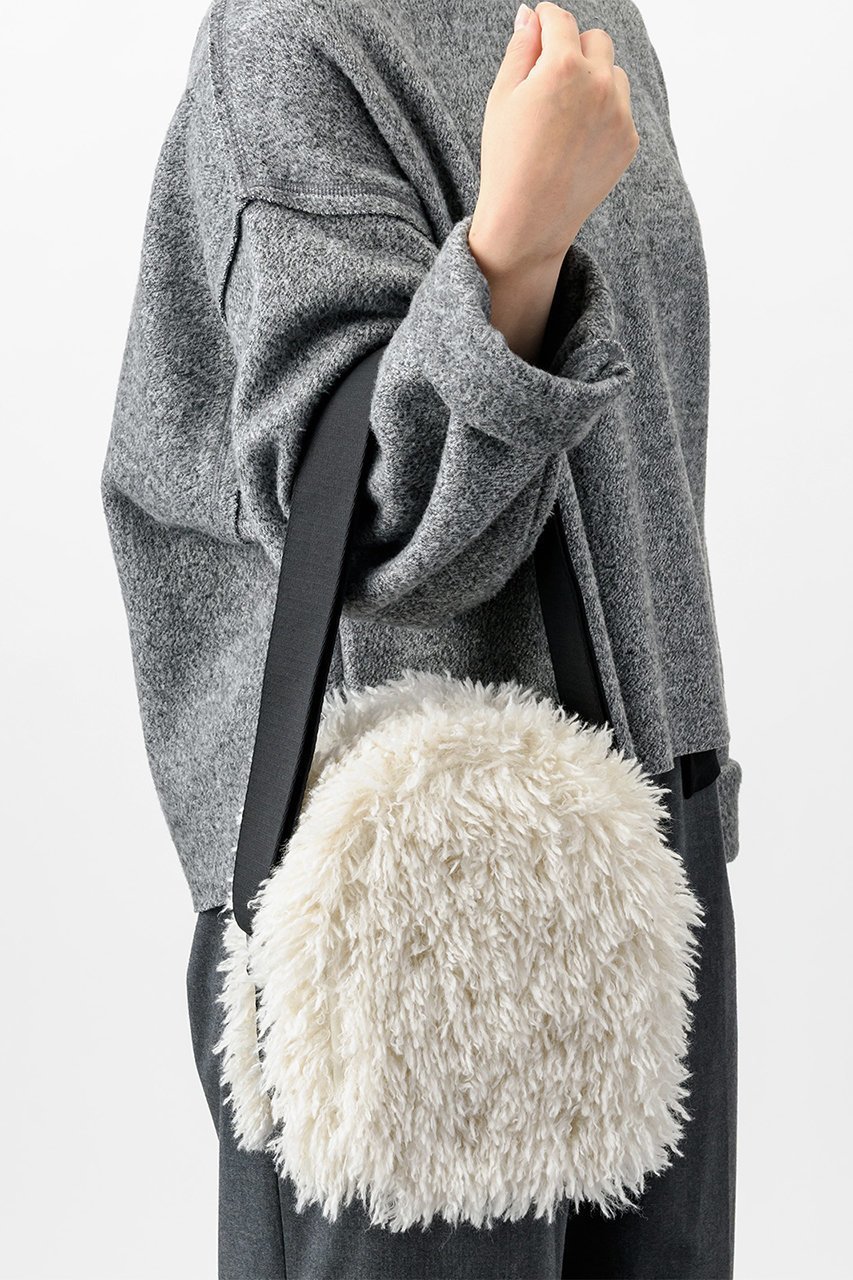【マールマール/MARLMARL】の【MATO by MARLMARL】HONEYCOMB BAG SHAGGY 人気、トレンドファッション・服の通販 founy(ファニー) 　ファッション　Fashion　レディースファッション　Fashion for Women　ショルダー　Shoulder, Shoulder Strap　スマート　Smart, Elegant　ハンカチ　Handkerchief, Hanky　フェイクファー　Faux Fur, Imitation Fur　ポケット　Pocket, Pocket Detail　マグネット　Magnet, Magnetic Closure　メッシュ　Mesh, Net Fabric　ユニセックス　Unisex, Genderless　ワーク　Workwear, Utility Style　おすすめ　Recommended / Our Picks　新作・新入荷　New Arrivals / New In　other-8|ID: prp329100004747109 ipo3291000000034321476