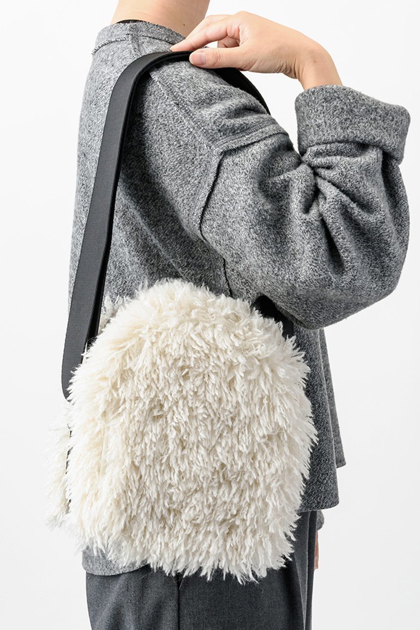 【マールマール/MARLMARL】の【MATO by MARLMARL】HONEYCOMB BAG SHAGGY 人気、トレンドファッション・服の通販 founy(ファニー) 　ファッション　Fashion　レディースファッション　Fashion for Women　ショルダー　Shoulder, Shoulder Strap　スマート　Smart, Elegant　ハンカチ　Handkerchief, Hanky　フェイクファー　Faux Fur, Imitation Fur　ポケット　Pocket, Pocket Detail　マグネット　Magnet, Magnetic Closure　メッシュ　Mesh, Net Fabric　ユニセックス　Unisex, Genderless　ワーク　Workwear, Utility Style　おすすめ　Recommended / Our Picks　other-2|ID: prp329100004747109 ipo3291000000035889182