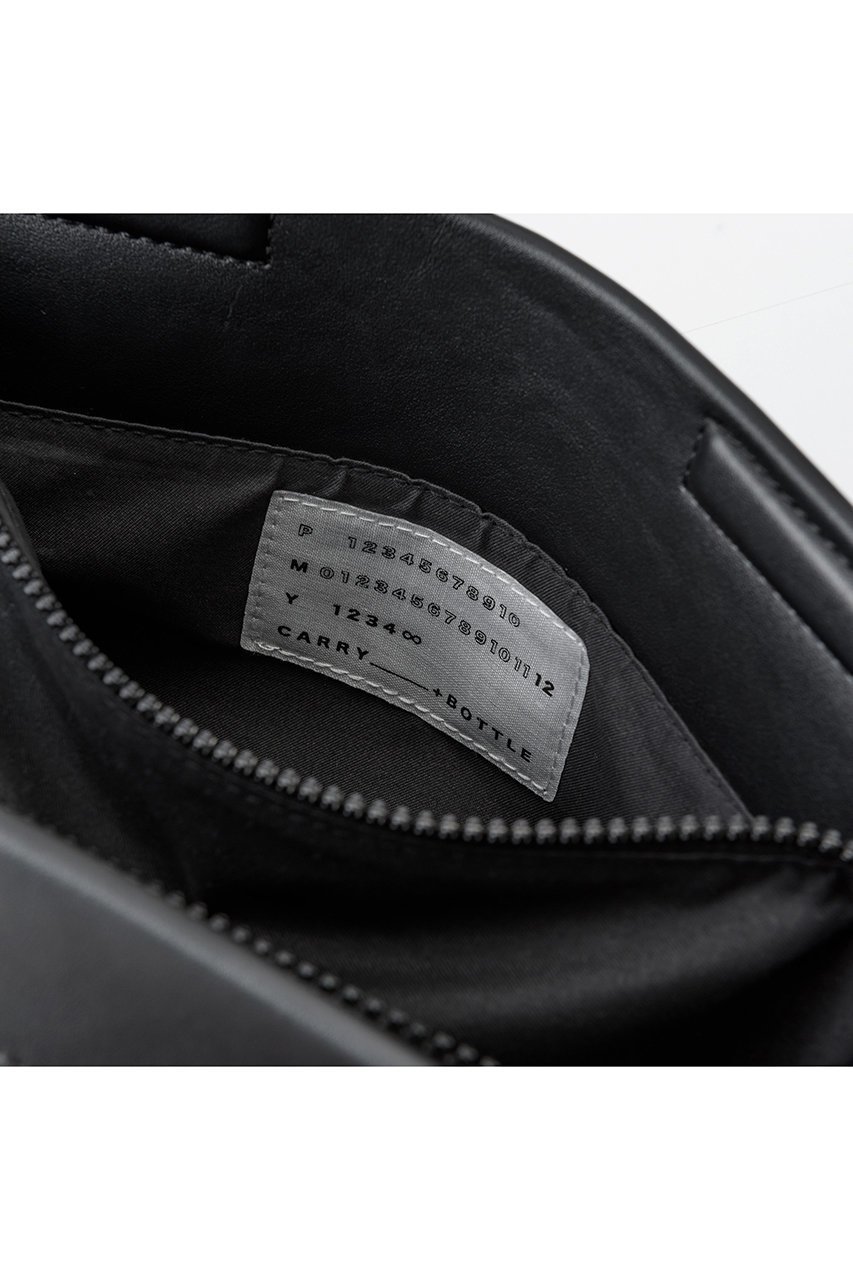 【マールマール/MARLMARL】の【MATO by MARLMARL】MORPH BODY BAG 人気、トレンドファッション・服の通販 founy(ファニー) 　ファッション　Fashion　レディースファッション　Fashion for Women　バッグ　Bags　ポーチ&ミニバッグ　Pouches & Mini Bags　スマート　Smart, Elegant　スリット　Slit, Slit Detail　ハンカチ　Handkerchief, Hanky　フォルム　Silhouette, Form　フラップ　Flap, Flap Pocket　ポケット　Pocket, Pocket Detail　マグネット　Magnet, Magnetic Closure　ユニセックス　Unisex, Genderless　おすすめ　Recommended / Our Picks　新作・新入荷　New Arrivals / New In　other-7|ID: prp329100004747111 ipo3291000000034321494