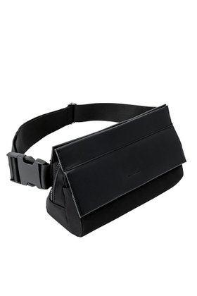 【マールマール/MARLMARL】 【MATO by MARLMARL】MORPH BODY BAG人気、トレンドファッション・服の通販 founy(ファニー) ファッション Fashion レディースファッション Fashion for Women バッグ Bags ポーチ&ミニバッグ Pouches & Mini Bags スマート Smart, Elegant スリット Slit, Slit Detail ハンカチ Handkerchief, Hanky フォルム Silhouette, Form フラップ Flap, Flap Pocket ポケット Pocket, Pocket Detail マグネット Magnet, Magnetic Closure ユニセックス Unisex, Genderless おすすめ Recommended / Our Picks |ID:prp329100004747111