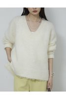 【ガリャルダガランテ/GALLARDAGALANTE】のブラッシュVネックニット 人気、トレンドファッション・服の通販 founy(ファニー) ファッション Fashion レディースファッション Fashion for Women トップス・カットソー Cut & Sew Tops ニット Knit Tops & Sweaters カジュアルプルオーバー・ニットトップス Pullovers & Knit Tops / Casual Pullovers Vネックトップス V-Neck Tops / V-Cut Neckline Shirts おすすめ Recommended / Our Picks タートル Turtleneck, Turtle Collar リラックス Relax, Relaxed Fit 新作・新入荷 New Arrivals / New In |ID:prp329100004748427