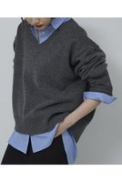 【ガリャルダガランテ/GALLARDAGALANTE】の【セットアップ対応】メリノウールVニット 人気、トレンドファッション・服の通販 founy(ファニー) ファッション Fashion レディースファッション Fashion for Women トップス・カットソー Cut & Sew Tops ニット Knit Tops & Sweaters カジュアルプルオーバー・ニットトップス Pullovers & Knit Tops / Casual Pullovers インナー Innerwear シンプル Simple, Minimal スリット Slit, Slit Detail セットアップ Set-Up, Coordinated Outfit 冬 Winter / This Winter 新作・新入荷 New Arrivals / New In |ID:prp329100004748430