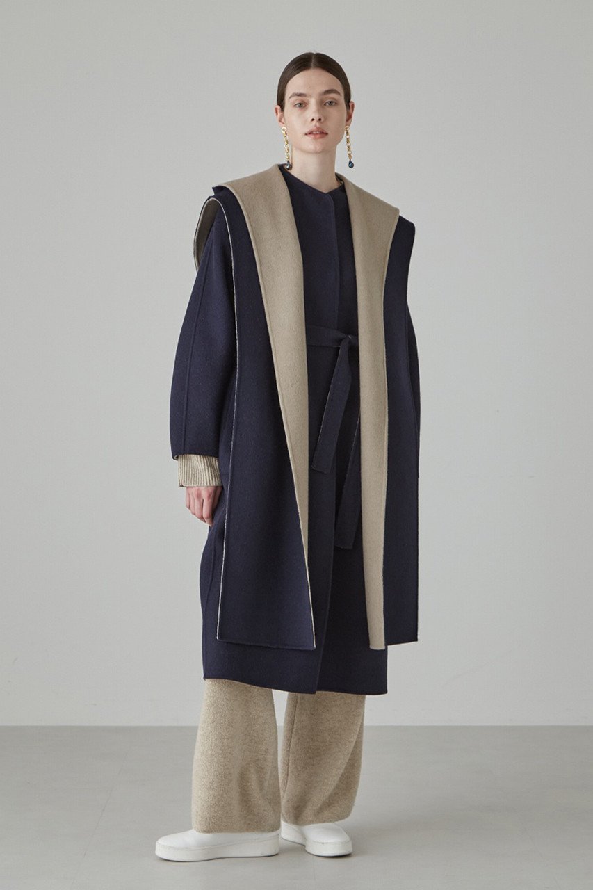 【アドーア/ADORE】のカシミヤ混 2TONE リバーロングコート 人気、トレンドファッション・服の通販 founy(ファニー) 　ファッション　Fashion　レディースファッション　Fashion for Women　アウター　Coat / Outerwear Collection　コート・ロングコート・ピーコート　Long Coats, Peacoats & More　なめらか　Smooth, Silky Texture　カッティング　Cutting Detail　ショルダー　Shoulder, Shoulder Strap　ドロップ　Drop Shoulder, Dropped Style　リバーシブル　Reversible, Two-Sided　ロング　Long, Long-Length　別注　Limited Edition, Custom Order　定番　Standard, Basic Item　other-4|ID: prp329100004748534 ipo3291000000034336588