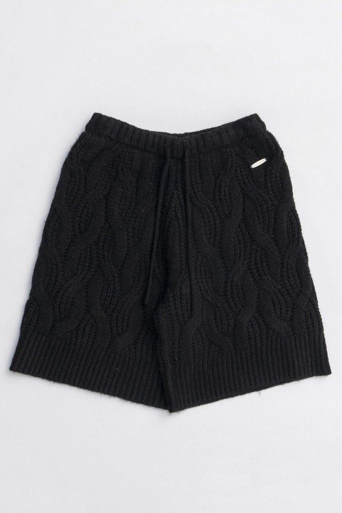 【メゾンスペシャル/MAISON SPECIAL】のCable Knit Shorts/ケーブルニットハーフパンツ インテリア・キッズ・メンズ・レディースファッション・服の通販 founy(ファニー) https://founy.com/ ファッション Fashion レディースファッション Fashion for Women パンツ Pants & Trousers ショートパンツ・ハーフパンツ High-Waisted & Relaxed Shorts おすすめ Recommended / Our Picks ショート Short, Short Length タイツ Tights, Legwear ハーフ Half, Half-Length ロング Long, Long-Length 新作・新入荷 New Arrivals / New In |ID: prp329100004748560 ipo3291000000034337191