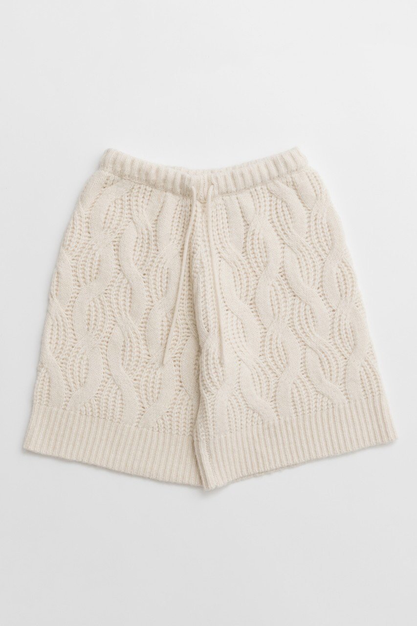 【メゾンスペシャル/MAISON SPECIAL】のCable Knit Shorts/ケーブルニットハーフパンツ インテリア・キッズ・メンズ・レディースファッション・服の通販 founy(ファニー) 　ファッション　Fashion　レディースファッション　Fashion for Women　パンツ　Pants & Trousers　ショートパンツ・ハーフパンツ　High-Waisted & Relaxed Shorts　おすすめ　Recommended / Our Picks　ショート　Short, Short Length　タイツ　Tights, Legwear　ハーフ　Half, Half-Length　ロング　Long, Long-Length　新作・新入荷　New Arrivals / New In　O.WHT(オフホワイト)|ID: prp329100004748560 ipo3291000000034337193