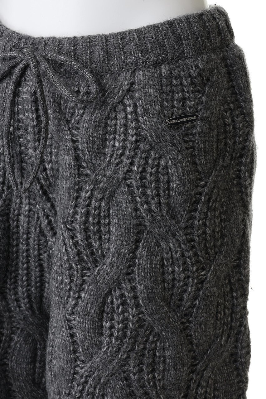 【メゾンスペシャル/MAISON SPECIAL】のCable Knit Shorts/ケーブルニットハーフパンツ 人気、トレンドファッション・服の通販 founy(ファニー) 　ファッション　Fashion　レディースファッション　Fashion for Women　パンツ　Pants & Trousers　ショートパンツ・ハーフパンツ　High-Waisted & Relaxed Shorts　おすすめ　Recommended / Our Picks　ショート　Short, Short Length　タイツ　Tights, Legwear　ハーフ　Half, Half-Length　ロング　Long, Long-Length　再入荷　Restock / Back in Stock　other-5|ID: prp329100004748560 ipo3291000000035385764