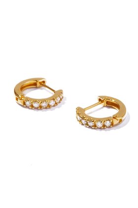 【ルボンボン/les bonbon】 K18 half diamond hoop ピアス人気、トレンドファッション・服の通販 founy(ファニー) ファッション Fashion レディースファッション Fashion for Women ジュエリー Jewelry ファッションリング Fashion Rings イヤリング・フープ・ドロップタイプ Hoop, Drop & Clip Earrings イヤリング Earrings スマート Smart, Elegant ダイヤモンド Diamond, Brilliant Cut フープ Hoop, Hoop Earrings モダン Modern, Contemporary リュクス Luxury, Elegant, High-End, Chic 再入荷 Restock / Back in Stock |ID:prp329100004750042