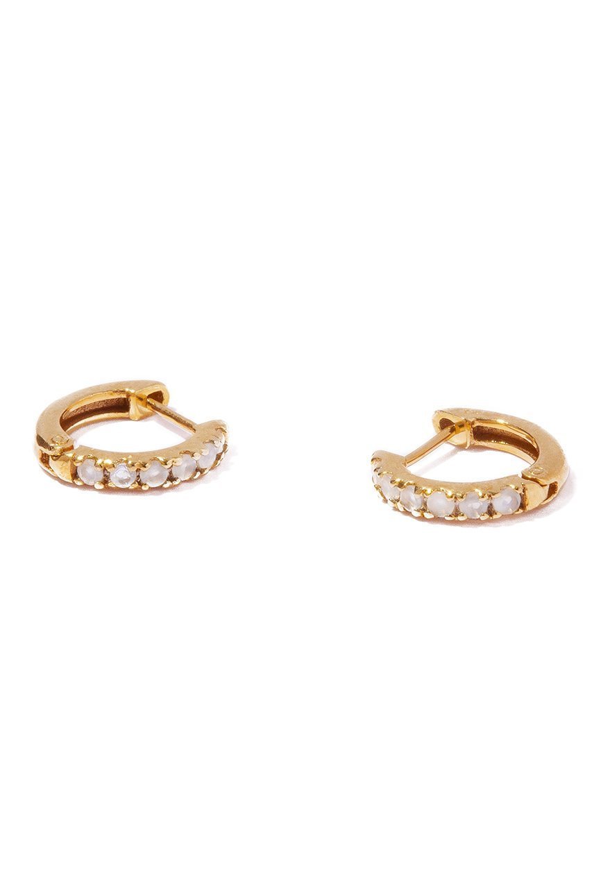 【ルボンボン/les bonbon】のembrace moonstone ピアス 人気、トレンドファッション・服の通販 founy(ファニー) 　ファッション　Fashion　レディースファッション　Fashion for Women　ジュエリー　Jewelry　ファッションリング　Fashion Rings　イヤリング・フープ・ドロップタイプ　Hoop, Drop & Clip Earrings　イヤリング　Earrings　ストーン　Stone, Gem-Like　バランス　Balance, Style Balance　フープ　Hoop, Hoop Earrings　エレガント 上品　Elegant　other-3|ID: prp329100004750053 ipo3291000000036183923