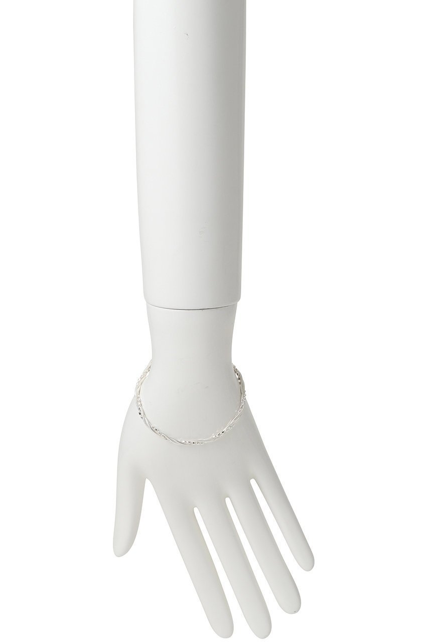 【デイジー ロンドン/DAISY LONDON】のShrimps Twist Chain ブレスレット 人気、トレンドファッション・服の通販 founy(ファニー) 　ファッション　Fashion　レディースファッション　Fashion for Women　ジュエリー　Jewelry　チェーン＆カフブレスレット　Cuff & Chain Bracelets　バングル・カフブレスレット　Bangles & Cuff Bracelets　シルバー　Silver, Metallic Silver　シンプル　Simple, Minimal　チェーン　Chain, Chain Strap　ツイスト　Tweed, Tweed Fabric　ブレスレット　Bracelet, Wristband　モダン　Modern, Contemporary　時計　Watch, Wristwatch　other-3|ID: prp329100004750089 ipo3291000000035454647