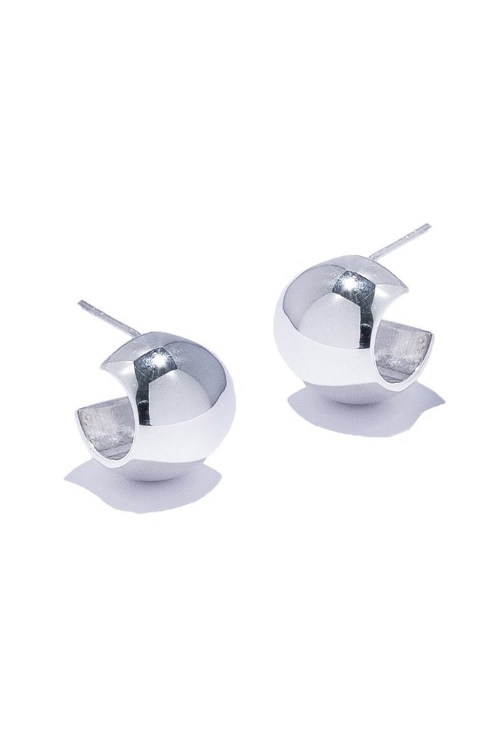 【クイップ クエイント/quip queint】のpov ピアス インテリア・キッズ・メンズ・レディースファッション・服の通販 founy(ファニー) https://founy.com/ ファッション Fashion レディースファッション Fashion for Women ジュエリー Jewelry ファッションリング Fashion Rings イヤリング・フープ・ドロップタイプ Hoop, Drop & Clip Earrings イヤリング Earrings シルバー Silver, Metallic Silver セットアップ Set-Up, Coordinated Outfit フォルム Silhouette, Form フープ Hoop, Hoop Earrings |ID: prp329100004750095 ipo3291000000035565058