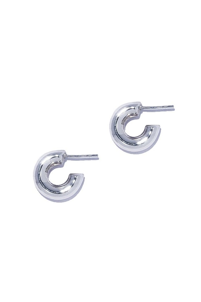 【クイップ クエイント/quip queint】のpopo hoop ピアス S インテリア・キッズ・メンズ・レディースファッション・服の通販 founy(ファニー) https://founy.com/ ファッション Fashion レディースファッション Fashion for Women ジュエリー Jewelry ファッションリング Fashion Rings イヤリング・フープ・ドロップタイプ Hoop, Drop & Clip Earrings イヤリング Earrings シルバー Silver, Metallic Silver ジャケット Jacket, Outerwear スラックス Slacks, Dress Pants フォルム Silhouette, Form フープ Hoop, Hoop Earrings |ID: prp329100004750099 ipo3291000000036144315