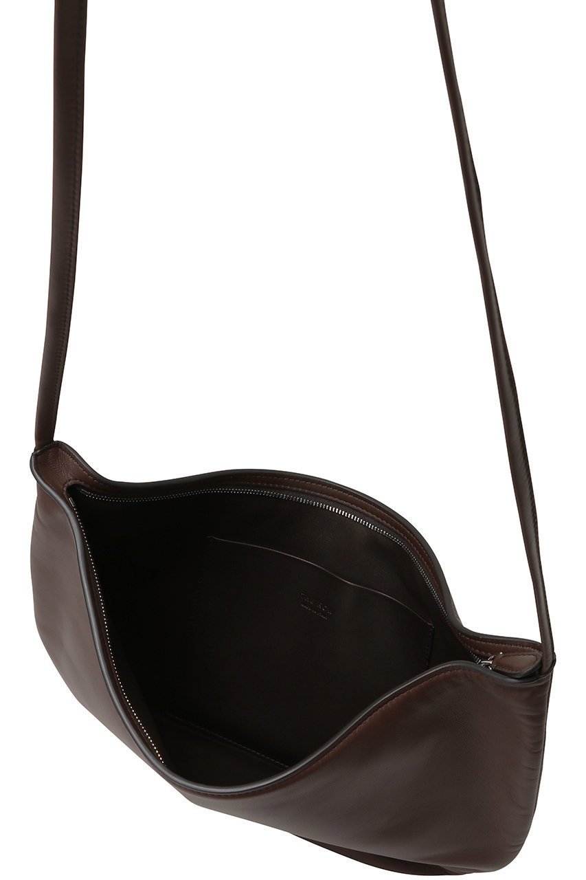 【ザ ロウ/THE ROW】のEW IZZY 人気、トレンドファッション・服の通販 founy(ファニー) 　ファッション　Fashion　レディースファッション　Fashion for Women　バッグ　Bags　なめらか　Smooth, Silky Texture　ショルダー　Shoulder, Shoulder Strap　スリム　Slim, Slim Fit　フォルム　Silhouette, Form　ポシェット　Pochette, Mini Bag　ロング　Long, Long-Length　other-5|ID: prp329100004750168 ipo3291000000035393073