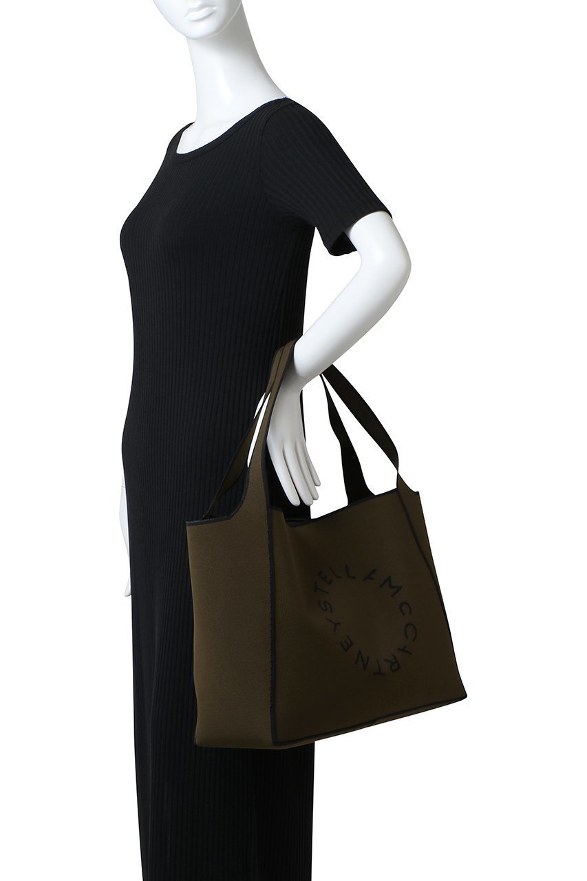 【ステラ マッカートニー/STELLA McCARTNEY】のStella Logo ニットトートバッグ 人気、トレンドファッション・服の通販 founy(ファニー)  ファッション Fashion レディースファッション Fashion for Women トップス・カットソー Cut & Sew Tops ニット Knit Tops & Sweaters バッグ Bags トレンド Trend, Trending Now ファブリック Fabric, Textile 新作・新入荷 New Arrivals / New In other-2|ID: prp329100004750171 ipo3291000000034346983