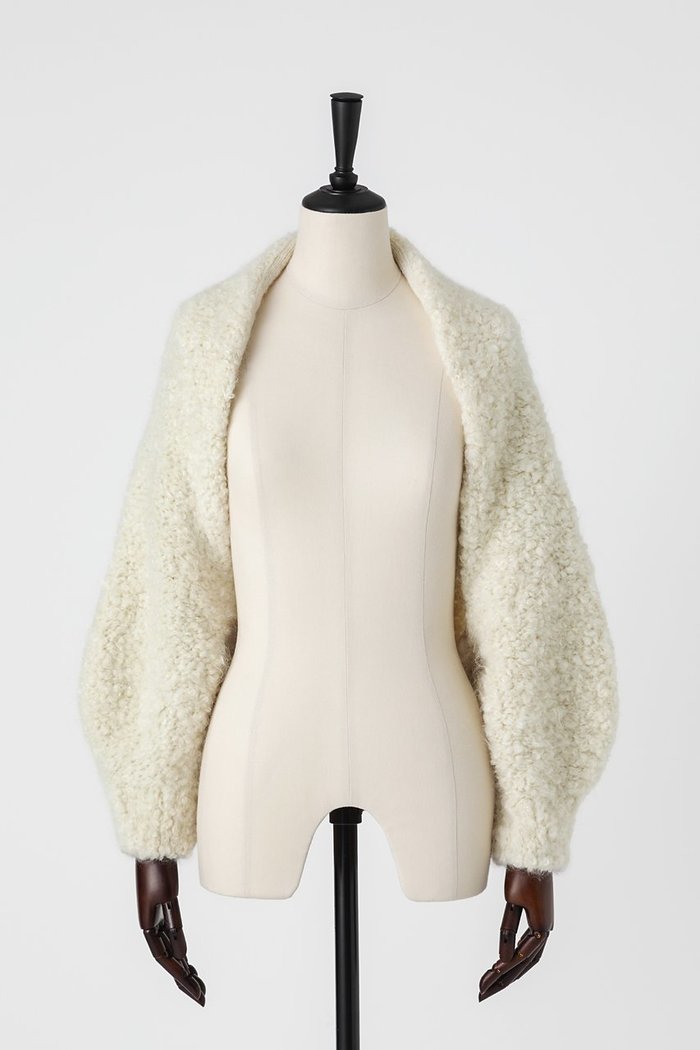 【オーヴィル/EAUVIRE】のハンドニットボレロ インテリア・キッズ・メンズ・レディースファッション・服の通販 founy(ファニー) https://founy.com/ ファッション Fashion レディースファッション Fashion for Women トップス・カットソー Cut & Sew Tops ニット Knit Tops & Sweaters カジュアルプルオーバー・ニットトップス Pullovers & Knit Tops / Casual Pullovers イタリア Italy シャーリング Shirring, Ruched シルク Silk, 100% Silk ハンド Hand, Handmade フランス France, French ボレロ Bolero, Short Cardigan 手編み Hand-Knitted, Handmade Knit |ID: prp329100004750177 ipo3291000000036184303