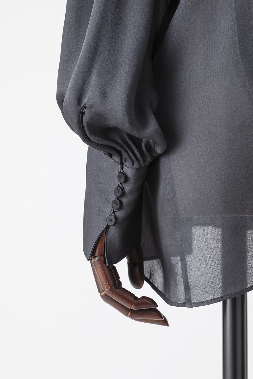 【オーヴィル/EAUVIRE】のランダムタックブラウス 人気、トレンドファッション・服の通販 founy(ファニー) 　ファッション　Fashion　レディースファッション　Fashion for Women　トップス・カットソー　Cut & Sew Tops　シャツ・ブラウス・オフィスカジュアル　Elegant Blouses & Button-Ups　クラシカル　Classical, Vintage-Inspired　サテン　Satin, Glossy Fabric　シフォン　Chiffon, Lightweight Fabric　シルク　Silk, 100% Silk　スリーブ　Sleeve, Long Sleeve / Short Sleeve　ハイネック　High Neck, Mock Neck　フレア　Flare, Flared　ランダム　Random, Irregular　ロング　Long, Long-Length　エレガント 上品　Elegant　日本製　Made In Japan　other-5|ID: prp329100004750188 ipo3291000000035907791