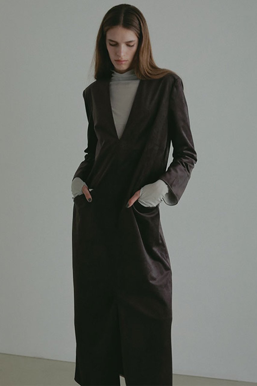 【エトレトウキョウ/ETRE TOKYO】のバーサタイルハイネックシアーロンTee 人気、トレンドファッション・服の通販 founy(ファニー) ファッション Fashion レディースファッション Fashion for Women トップス・カットソー Cut & Sew Tops シャツ・ブラウス・オフィスカジュアル Elegant Blouses & Button-Ups ロングTシャツ・Tシャツ Longline T-Shirts & Tees カットソー・ベーシックTシャツ Cut-and-Sewn Tops / Stretch Tees & Basics インナー Innerwear コンパクト Compact, Small Size スリーブ Sleeve, Long Sleeve / Short Sleeve ハイネック High Neck, Mock Neck フィット Fit, Slim Fit ロング Long, Long-Length エレガント 上品 Elegant A/W・秋冬 Autumn/Winter other-5|ID: prp329100004750205 ipo3291000000034853852